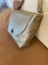 Load image into Gallery viewer, Champagne Gold Crossbody Flap Bag
