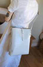 Load image into Gallery viewer, White Reptile Embossed Crossbody Bag
