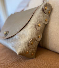 Load image into Gallery viewer, Champagne Gold Crossbody Flap Bag
