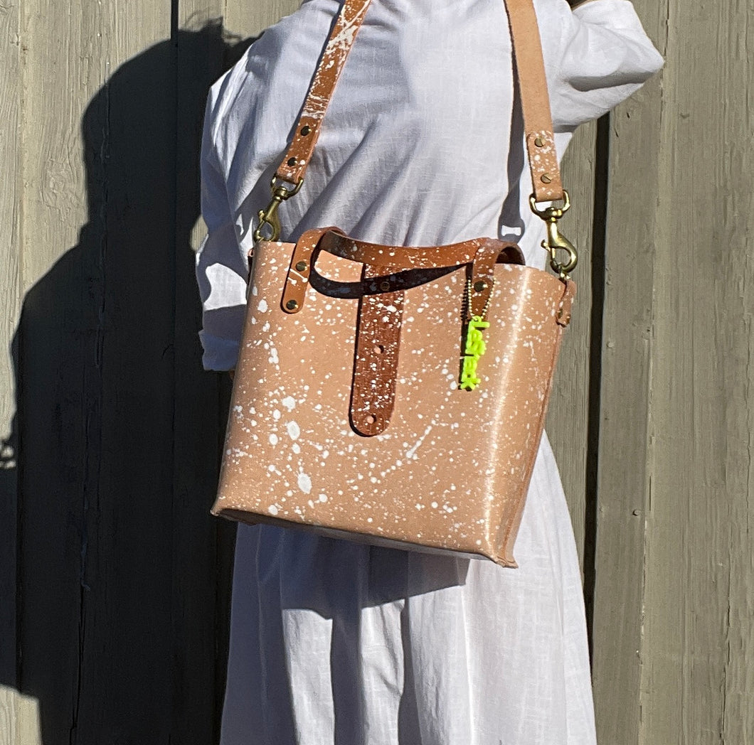 Natural Veg Tan Leather With White Splatter Open Top Crossbody Tote